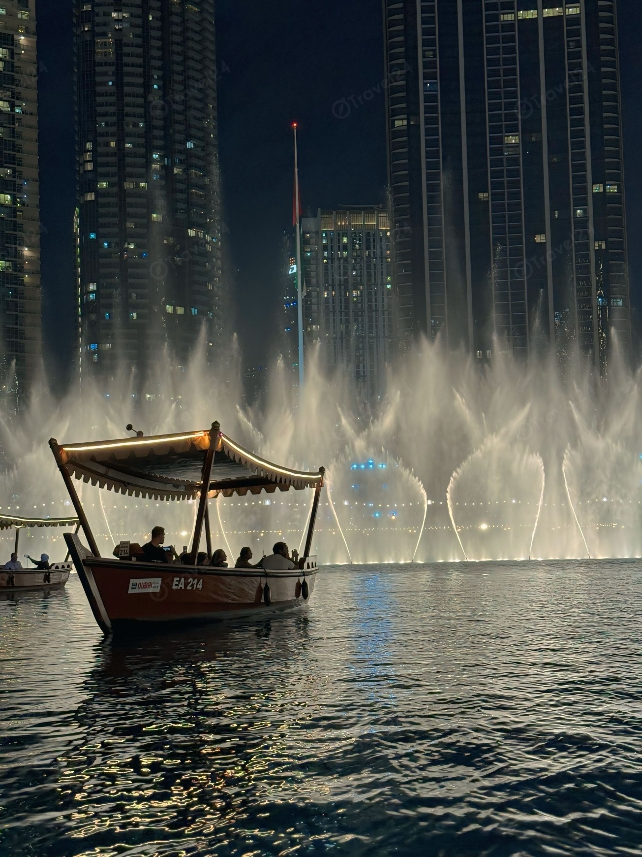 Прогулка по озеру фонтанов