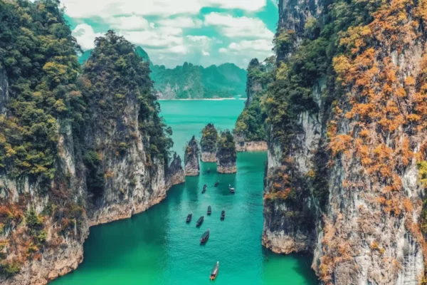 Ленивое озеро Чео Лан — экскурсия в национальный парк Као Сок